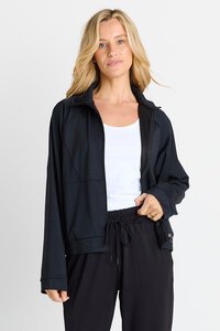 Betty Basics Milla Travel Jacket