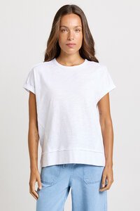 Betty Basics Shirley Short Sleeve Tee