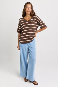 Betty Basics Aries V-Neck Sweater