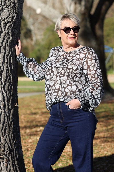 Seeking Lola Mono Floral Vienna Blouse-shop-by-style-Hello Cyril.