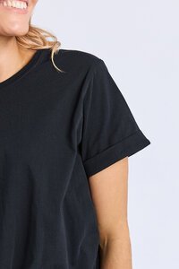 Elm Knot SS Tee