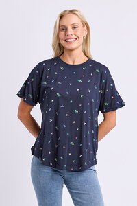 Elm Festive Market Tee