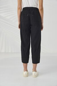 Lania The Label Barrel Pant