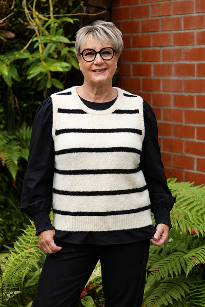 Oh Three Contrast Cable Knit Vest-shop-by-style-Hello Cyril.