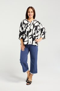 Seduce Claire Mono Form Top