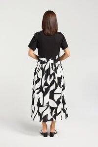 Seduce Delilah Mono Form Dress