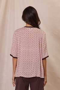 Design Nation Silhouette Woven Tee