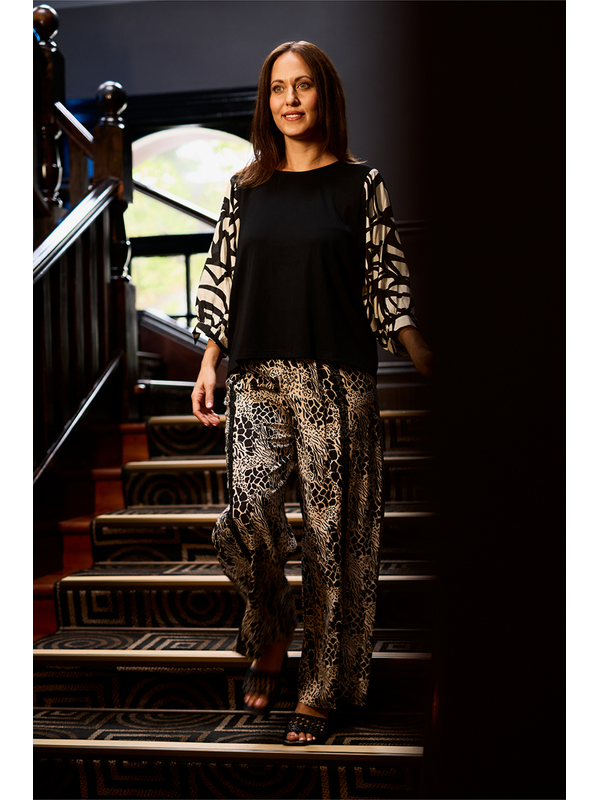 Zafina Kira Bold Edge Top