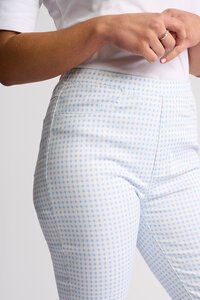 Vassalli Sierra 7/8 Slim Denim Pull On Pant - Gingham