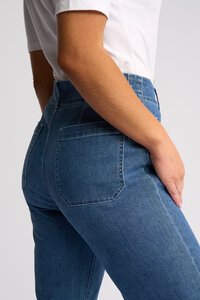 Vassalli Daily Straight Ankle Grazer Jean - Blue Hue
