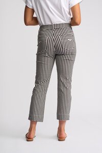 Vassalli Tint Slim 7-8 Back Elastic Pull On Pant- Gingham