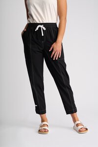 Vassalli Tone Relaxed Contrast Stitching Ankle Grazer Pant 