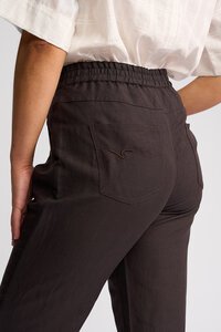 Vassalli Oxford Slim Ankle Grazer Elastic Pant