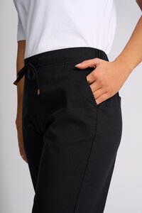 Vassalli Drew Slim Elastic Core Long Shorts