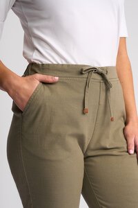 Vassalli Drew Slim Elastic Core Long Shorts