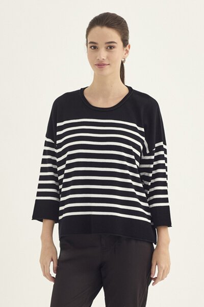 Verge Gina Sweater-shop-by-style-Hello Cyril.