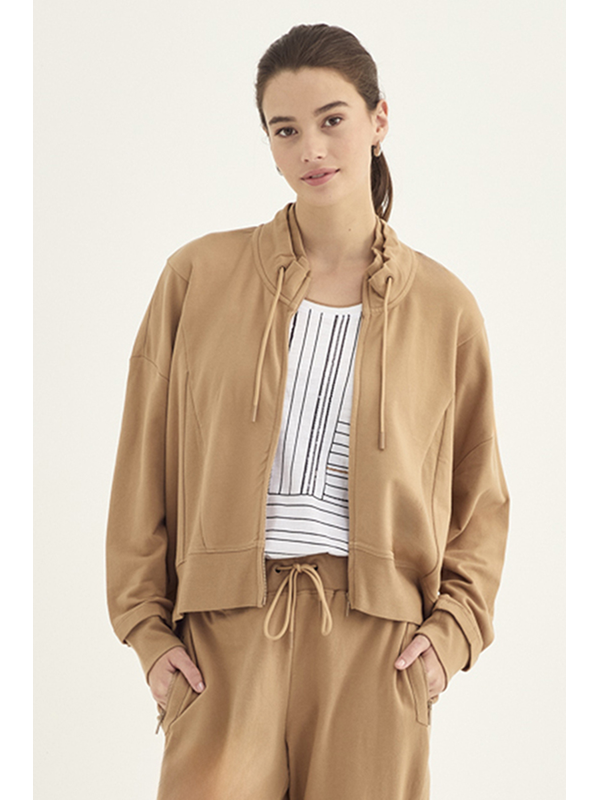 Verge Honour Jacket