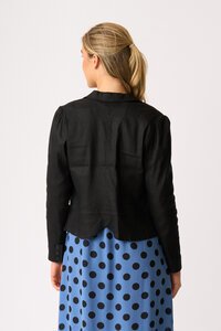 Oh Three Scoop Hem Back Jacket