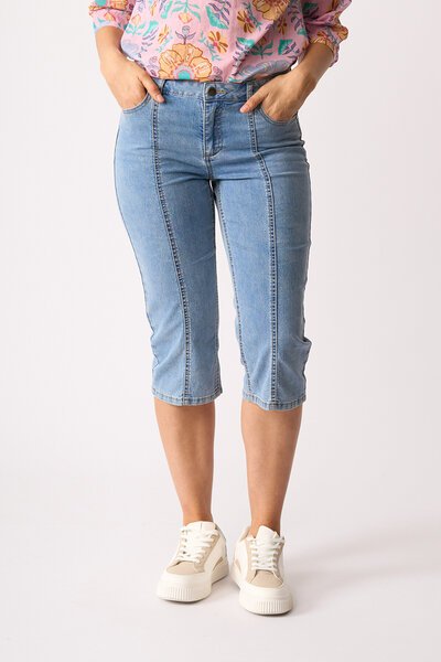 Memo Denim Capri Pant-shop-by-style-Hello Cyril.