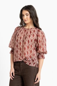 Seeking Lola Walnut Wave Magnificent Top