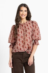 Seeking Lola Walnut Wave Magnificent Top