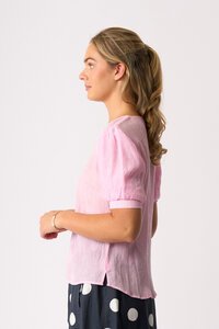 Oh Three Volume Sleeve Scoop Hem Top