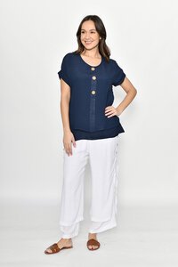 La Mode 3 Button Layered Top