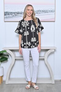 New U Hi Low Ruffle Cuff Top