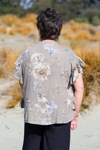 AE Luxe Flutter Sleeve Linen Floral Top