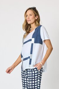 Clarity Geometric Top