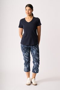 Esplanade V Neck Tee