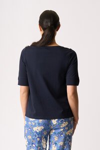 Esplanade Wide Neck Elbow Sleeve Tee