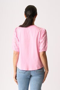 Memo Broderie Sleeve Top