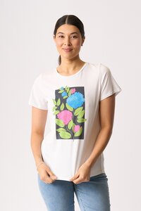 Preen Swing Fit Hydrangea Window Tee