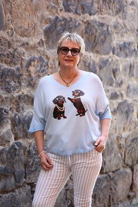 La Strada Playful Dog Artwork Top