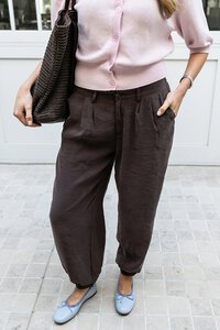 Foxwood Demi Pleated Pant